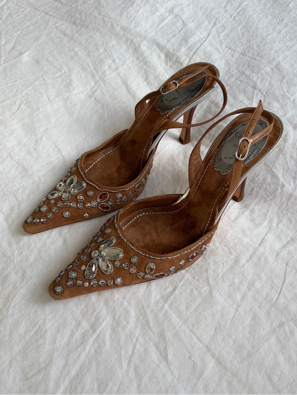 Vintage Rene Caovilla Crystal Rhinestone Suede Pointy Toe Heels Tan Silver - Picture 3 of 11